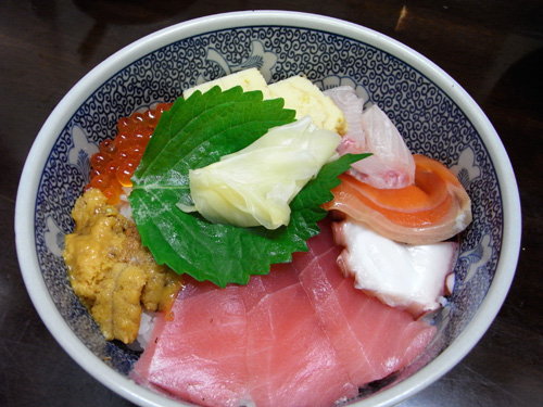 たねいちの海鮮丼